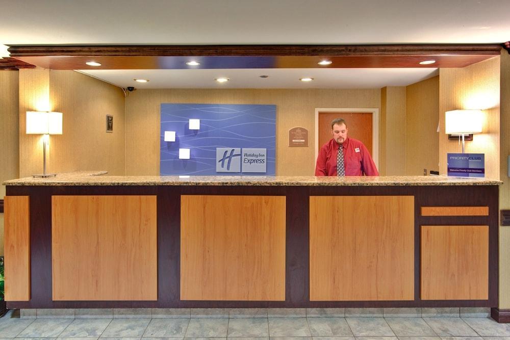 Holiday Inn Express Flint-Campus Area By Ihg מראה חיצוני תמונה