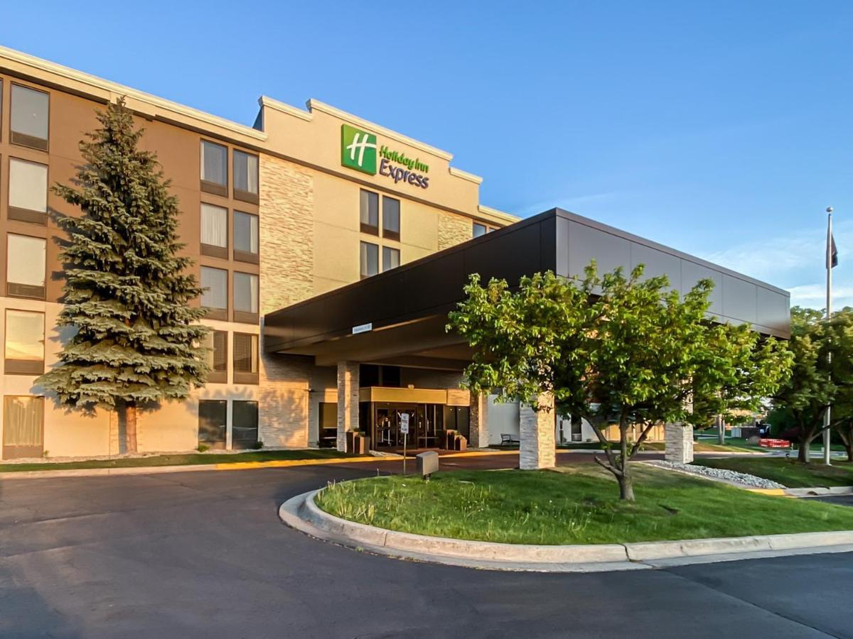 Holiday Inn Express Flint-Campus Area By Ihg מראה חיצוני תמונה