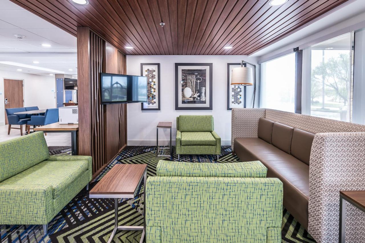 Holiday Inn Express Flint-Campus Area By Ihg מראה חיצוני תמונה