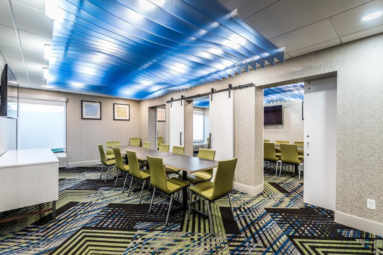 Holiday Inn Express Flint-Campus Area By Ihg מראה חיצוני תמונה