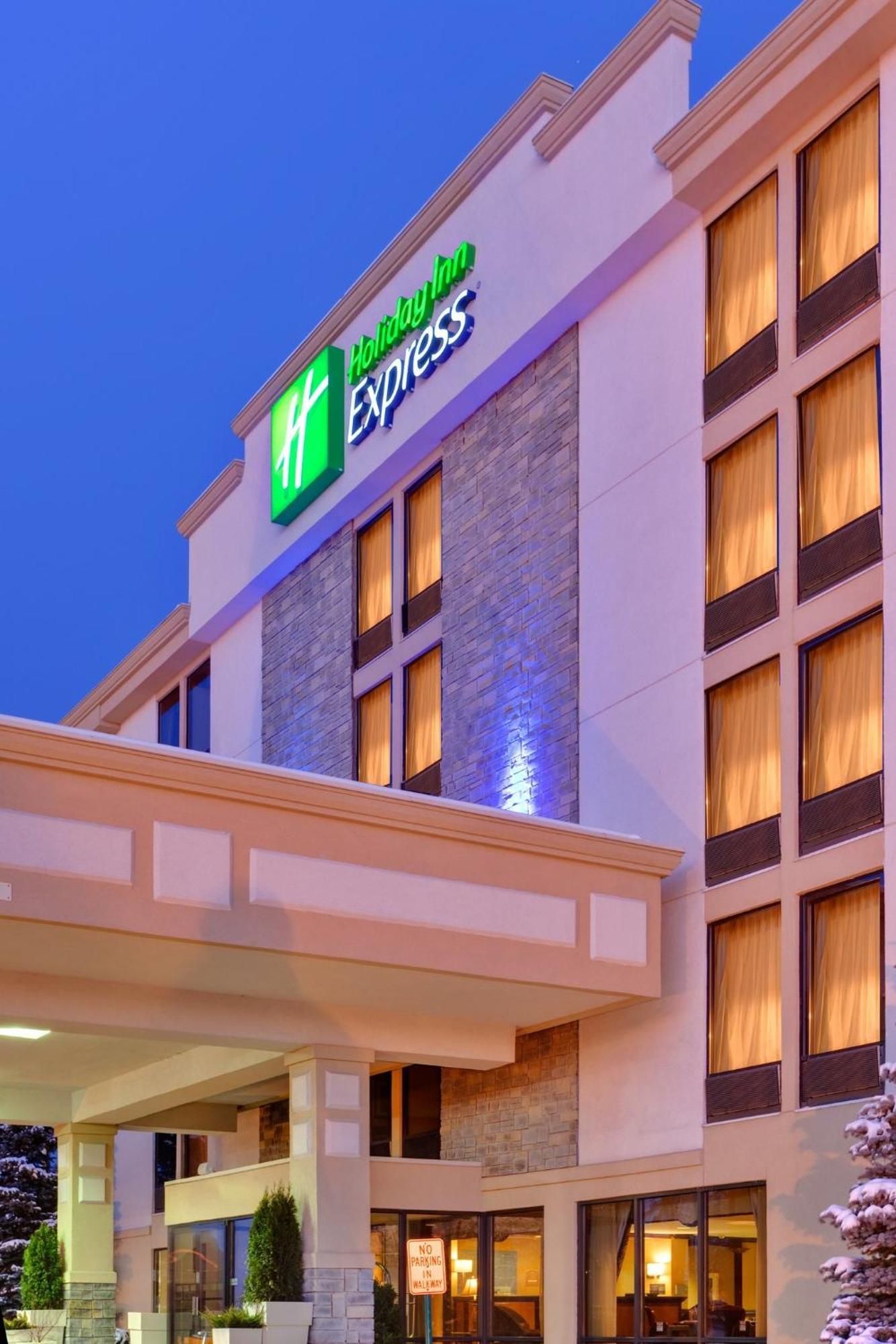 Holiday Inn Express Flint-Campus Area By Ihg מראה חיצוני תמונה