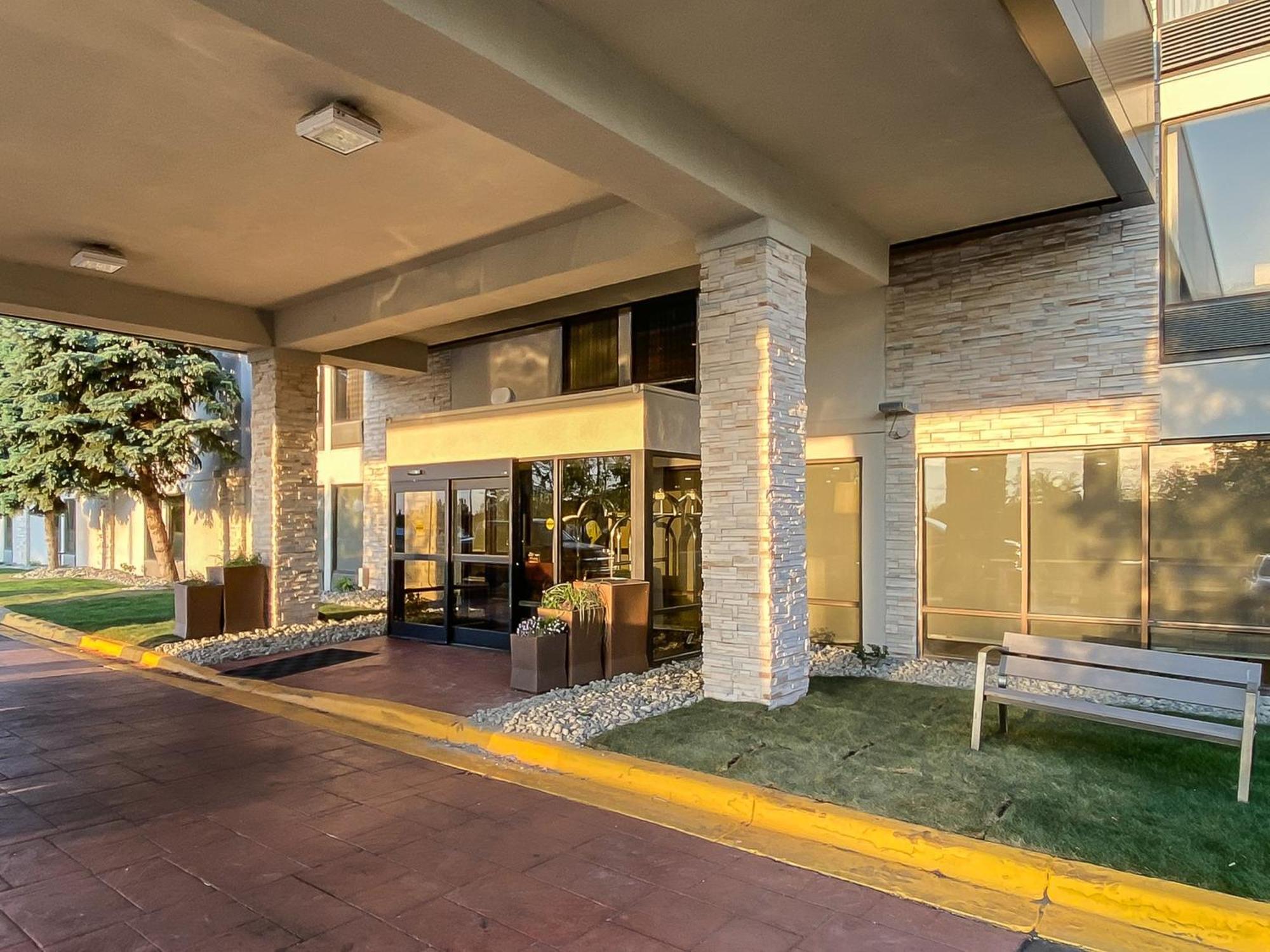 Holiday Inn Express Flint-Campus Area By Ihg מראה חיצוני תמונה